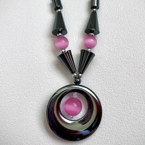 Hematite Donut Pendant Necklace Pink Cats Eye - Picture 4 of 4